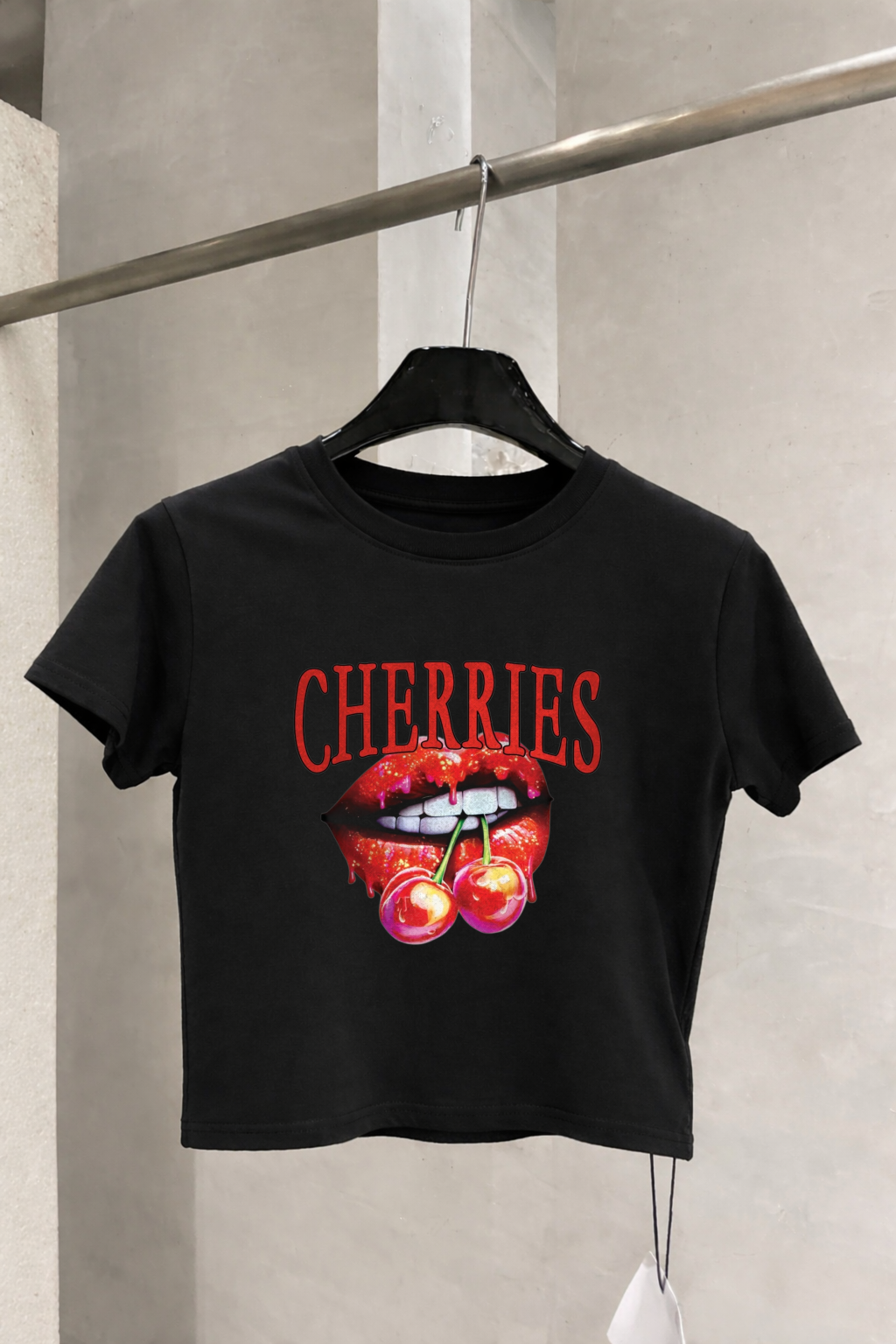 Cherries Black Crop-Top